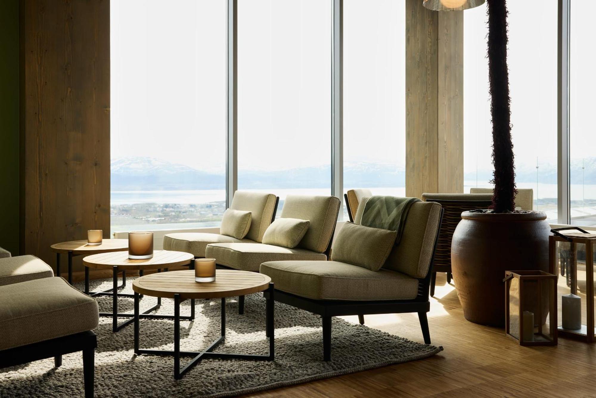Wood Hotel Bodø Екстериор снимка