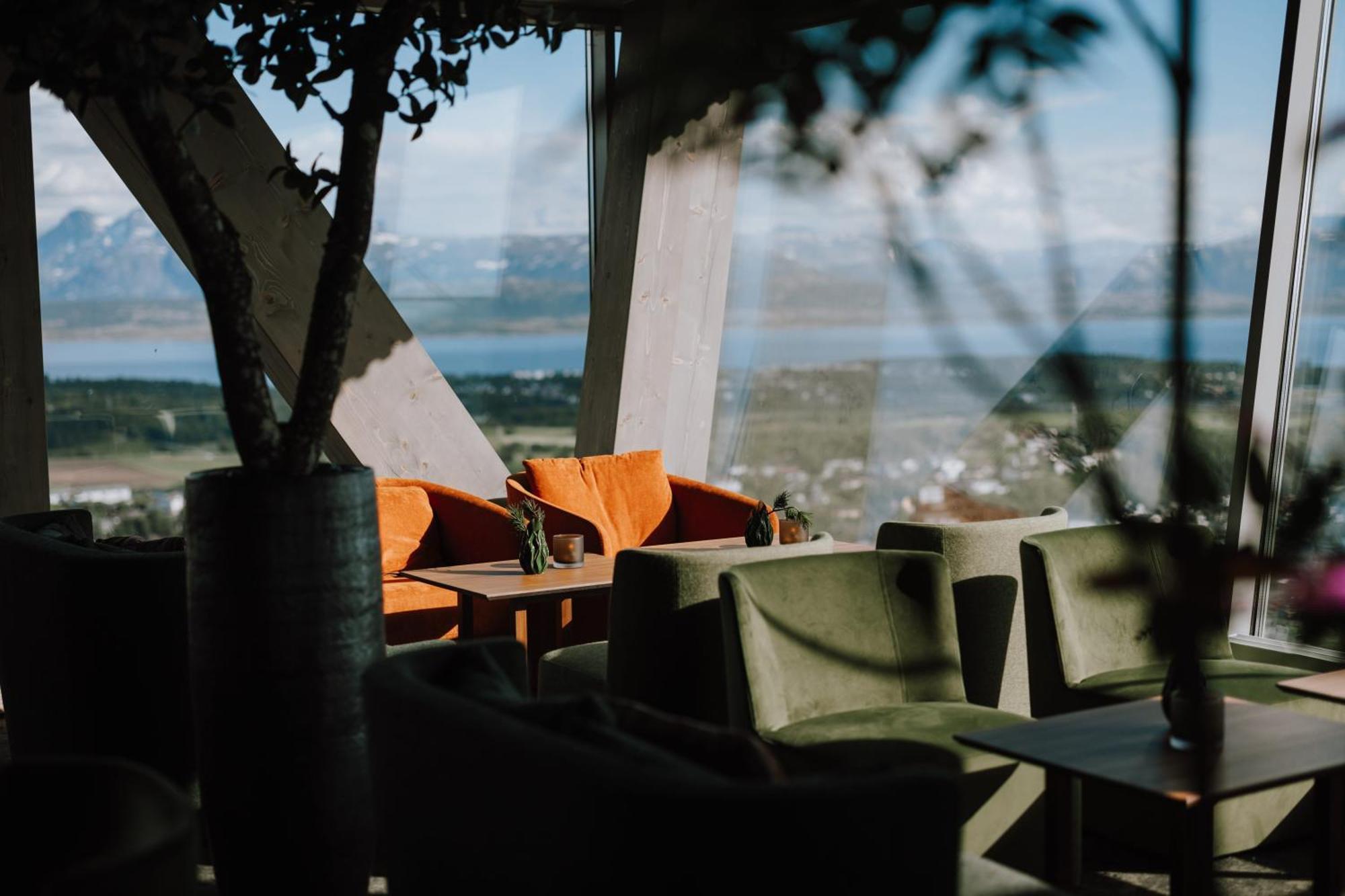 Wood Hotel Bodø Екстериор снимка