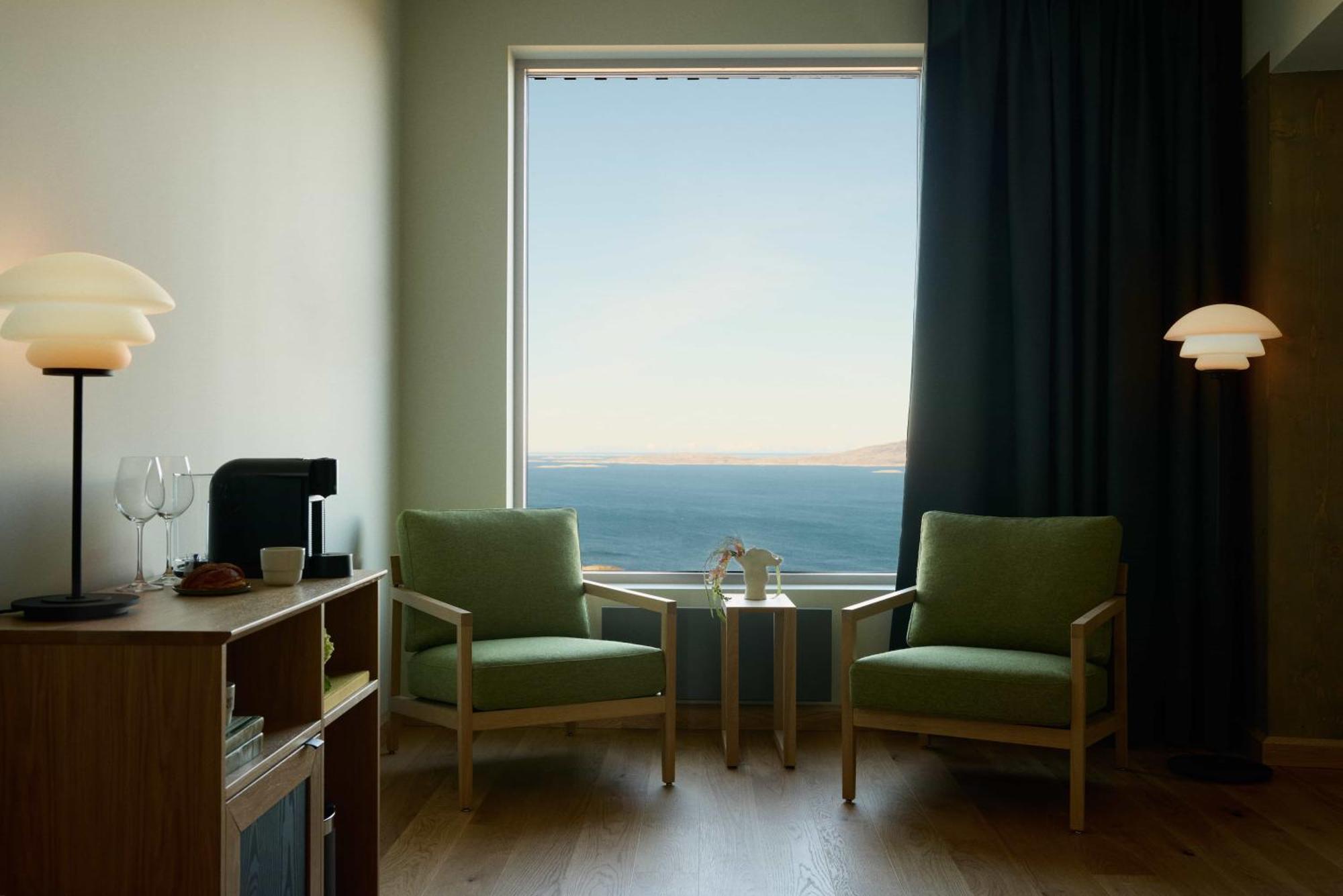 Wood Hotel Bodø Стая снимка